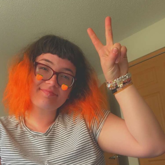 Meet your Posher, Susannah - Picture 1 of 1